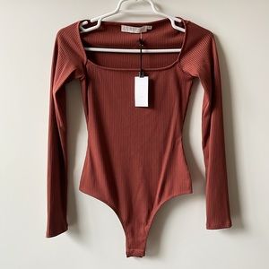 NWT ASTR cognac brown MARSALA ribbed square neck thong bodysuit rich rust